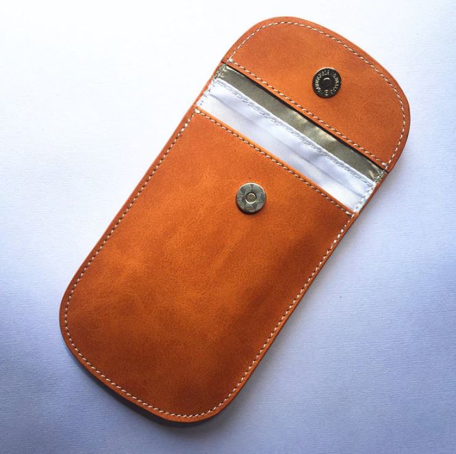 Signaali blokeeriv varjestusega kott autovõtmetele, telefonidele ja panga viipekaartidele (smart key, kessy), pruun - Image 8